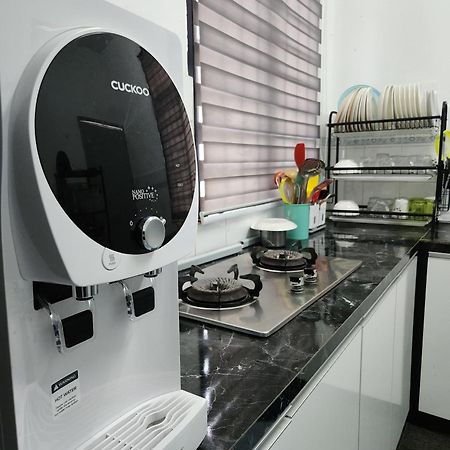 Rumah Melati By Impian Homestay Klia-Salak Tinggi-Nilai セパン エクステリア 写真